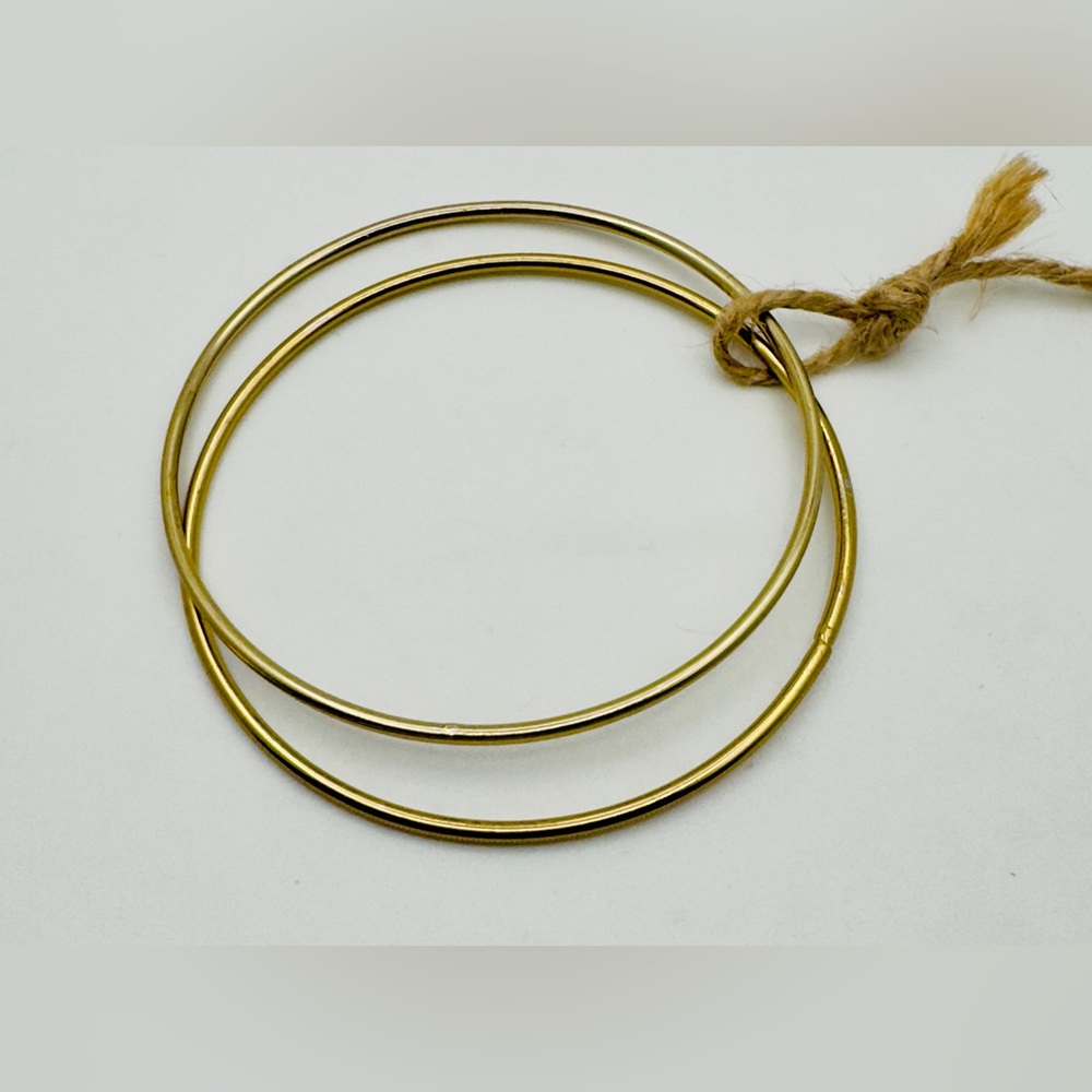 NWOT Gold Bangle Set Women’s Bracelets